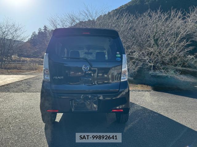 Mazda FLAIR 2014-01 8343692-11