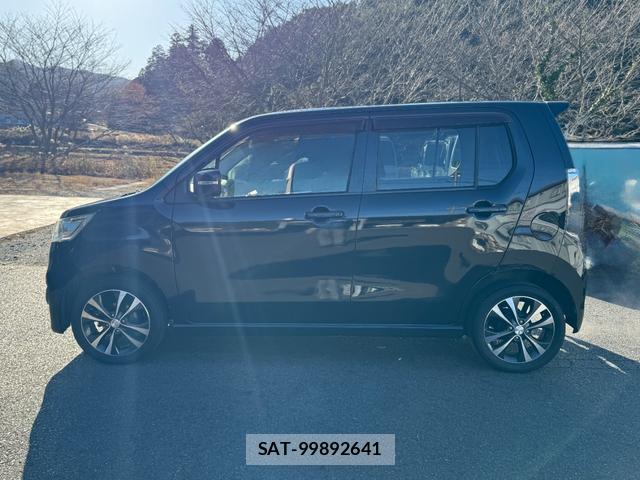 Mazda FLAIR 2014-01 8343692-3