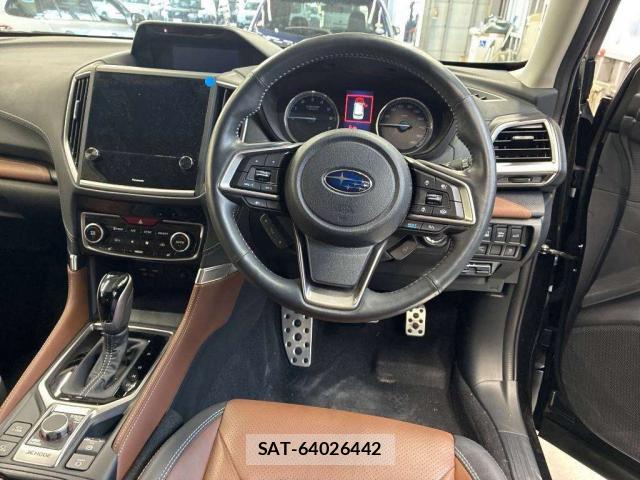 Subaru FORESTER 2023-06 8343809-2