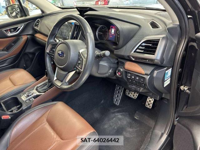 Subaru FORESTER 2023-06 8343809-3