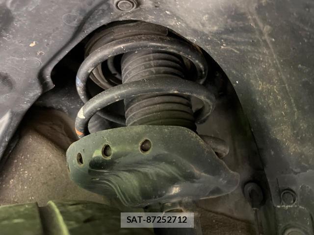 Subaru FORESTER 2015-11 8344271-19