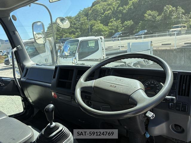Isuzu FORWARD 2012-11 8343956-18