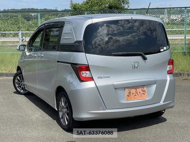 Honda FREED SPIKE 2012-02 8342365-16
