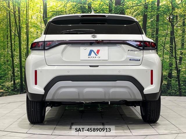 Suzuki Fronx 2025-09 8342352-14