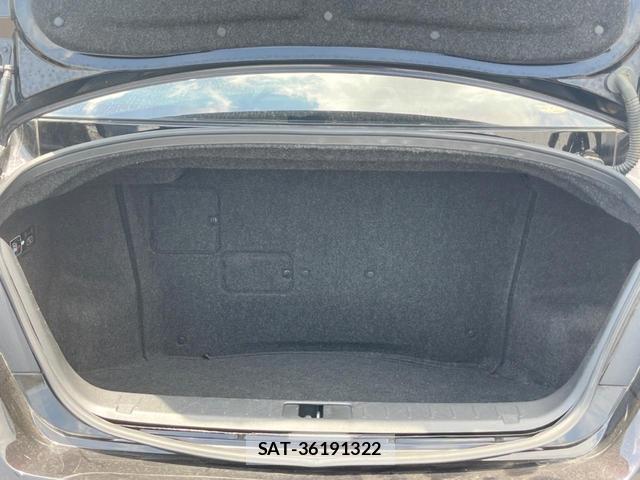 Nissan FUGA HYBRID 2012-08 8343484-10