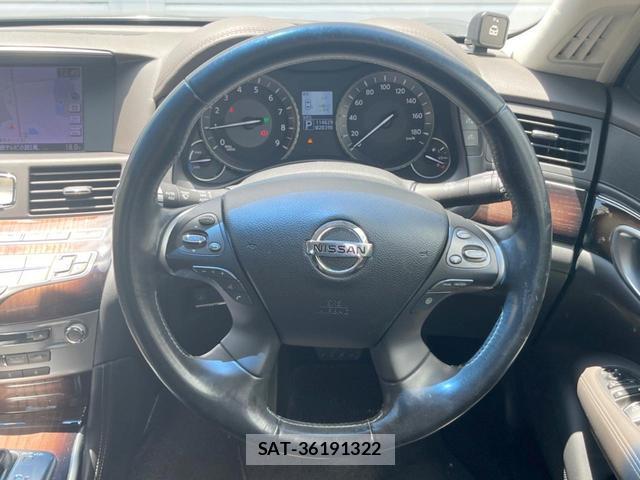 Nissan FUGA HYBRID 2012-08 8343484-11
