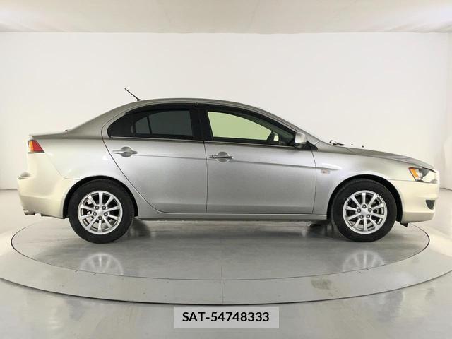 Mitsubishi GALANT FORTIS 2014-03 8344152-11