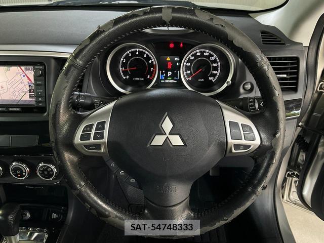 Mitsubishi GALANT FORTIS 2014-03 8344152-17