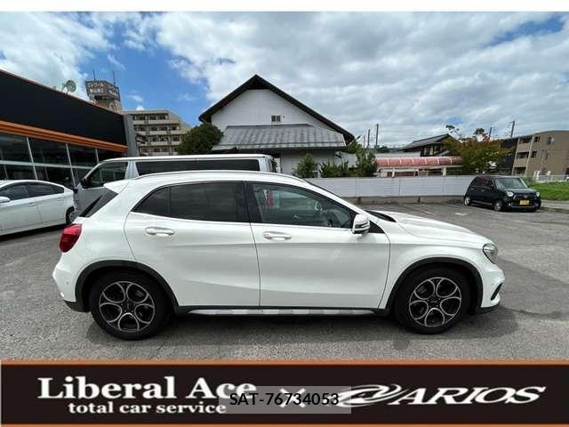 Mercedes Benz GLA-CLASS 2014-06 8342266-3