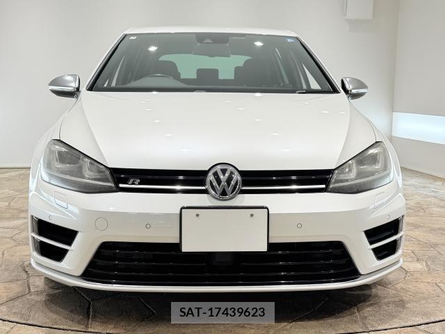 VolksWagen GOLF R 2016-07 8343130-1