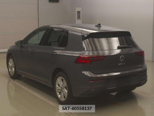VolksWagen GOLF 2023-05 8342993-1
