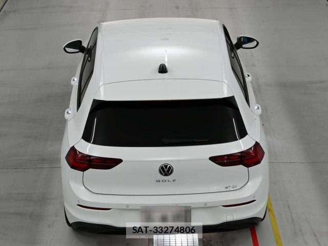 VolksWagen GOLF 2023-08 8343813-5