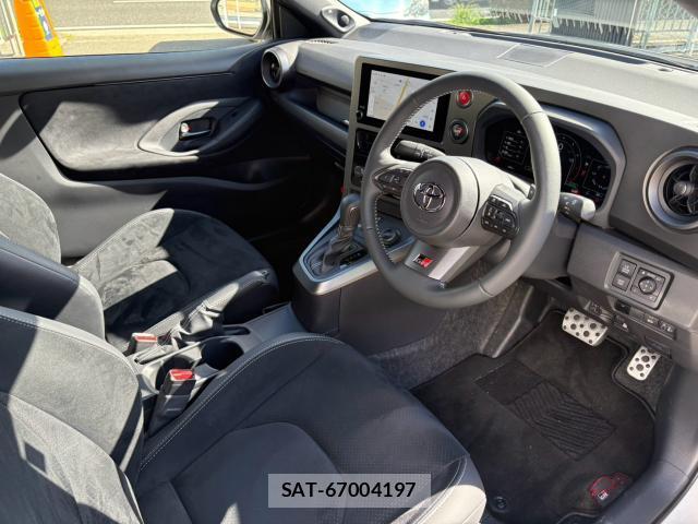 Toyota Gr Yaris 2024-07 8344142-5