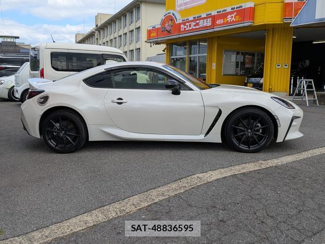 Toyota GR86 2023-04 8343246-3