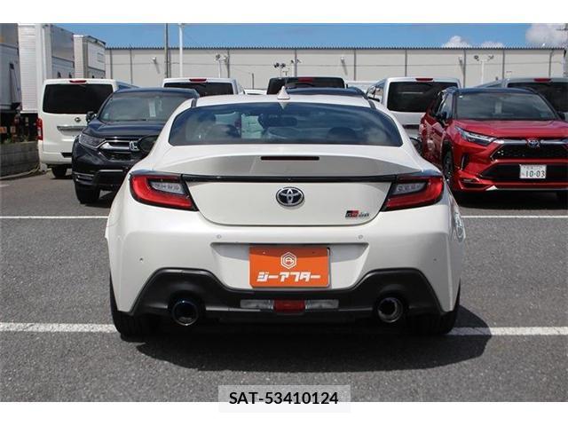 Toyota GR86 2025-04 8343552-12