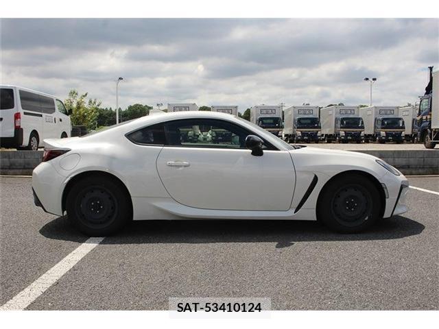 Toyota GR86 2025-04 8343552-14