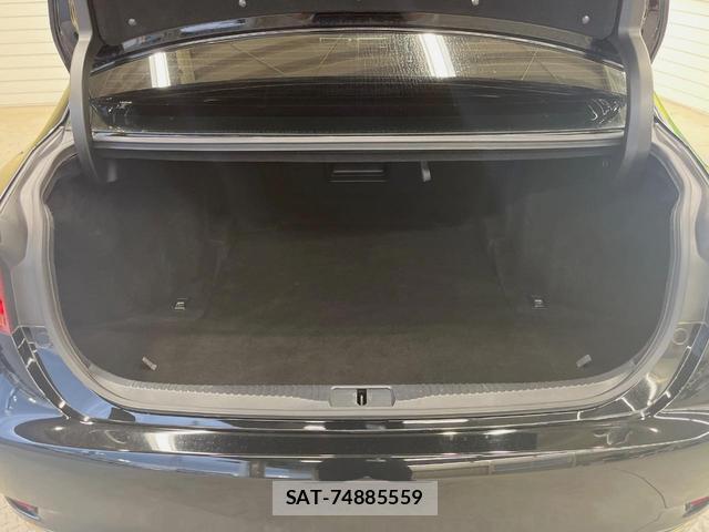 Lexus GS 2013-04 8342024-14