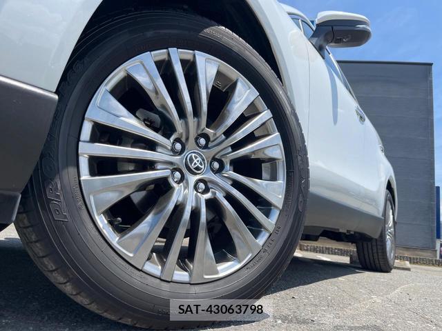 Toyota HARRIER HYBRID 2023-12 8342827-14