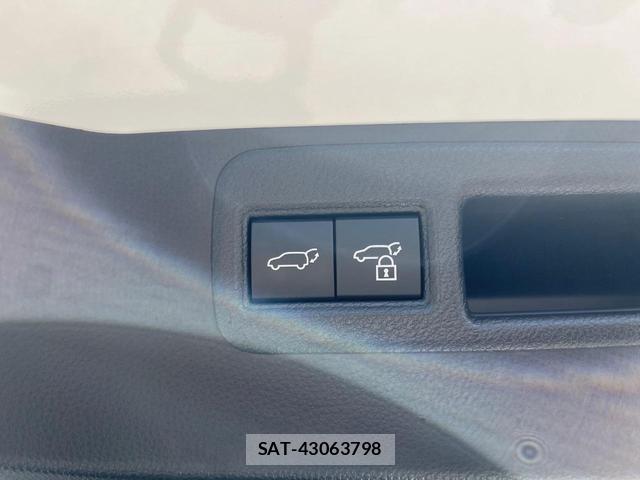 Toyota HARRIER HYBRID 2023-12 8342827-7