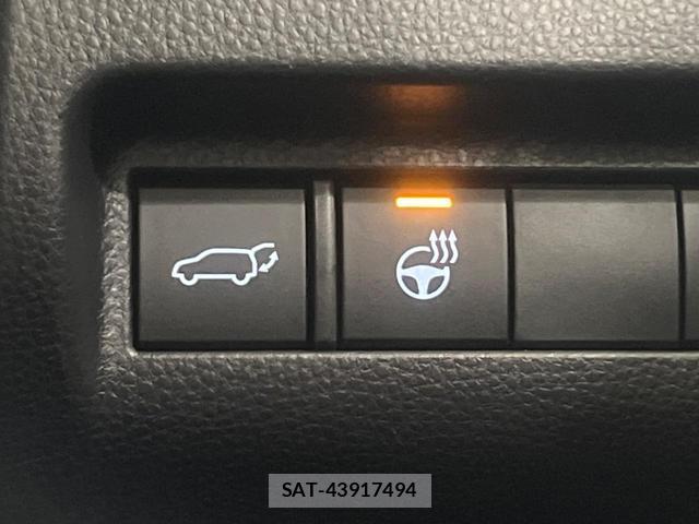 Toyota HARRIER HYBRID 2023-09 8342842-5