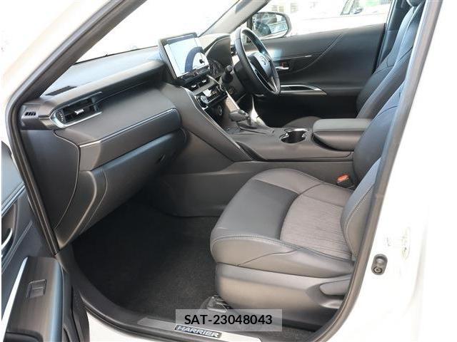 Toyota HARRIER 2023-07 8342449-15