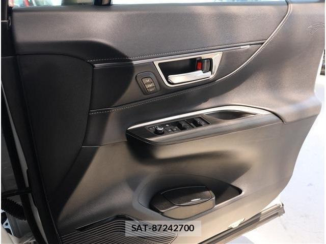 Toyota HARRIER 2024-03 8342463-5