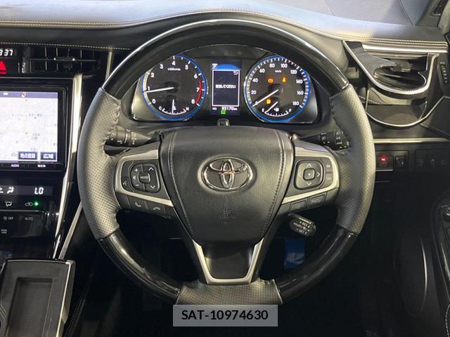 Toyota HARRIER 2017-07 8342499-11