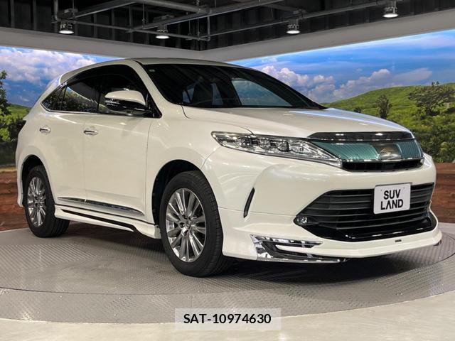 Toyota HARRIER 2017-07 8342499-16