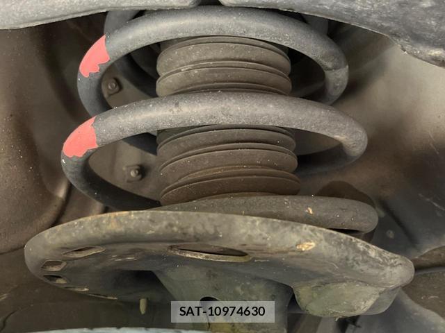 Toyota HARRIER 2017-07 8342499-19