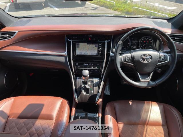 Toyota HARRIER 2018-05 8342721-1
