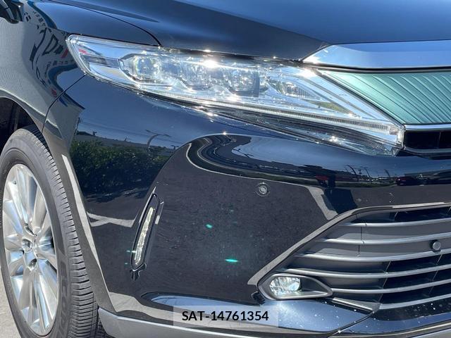 Toyota HARRIER 2018-05 8342721-11