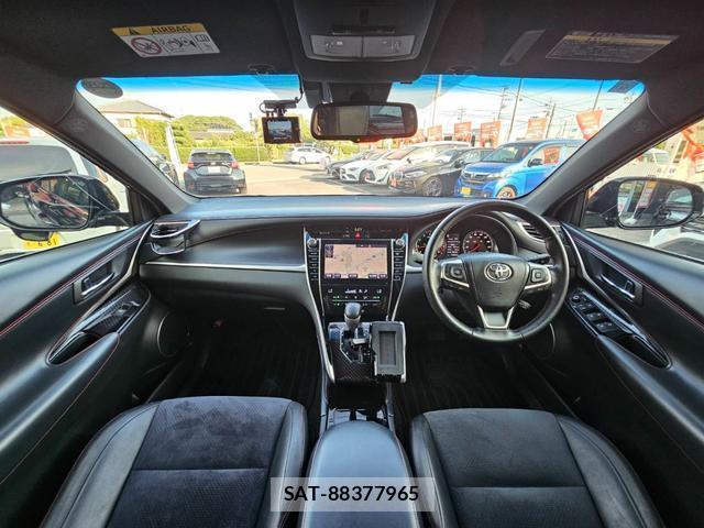 Toyota HARRIER 2017-06 8342935-1