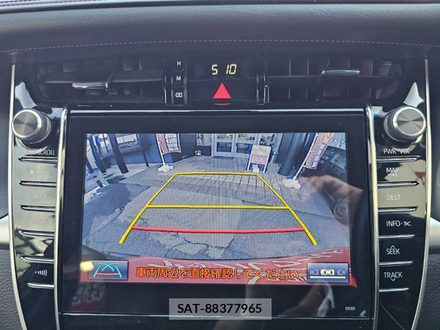 Toyota HARRIER 2017-06 8342935-19