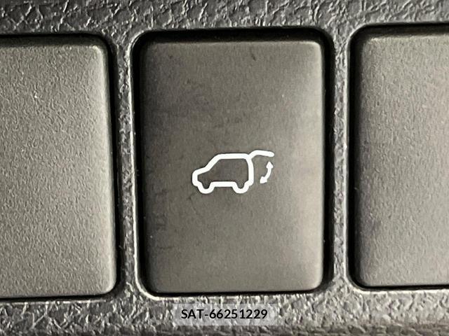 Toyota HARRIER 2015-10 8343195-6
