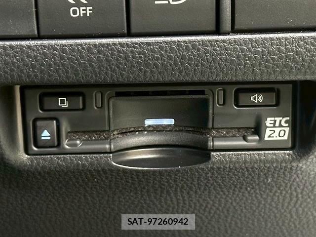 Toyota HARRIER 2023-09 8343979-9