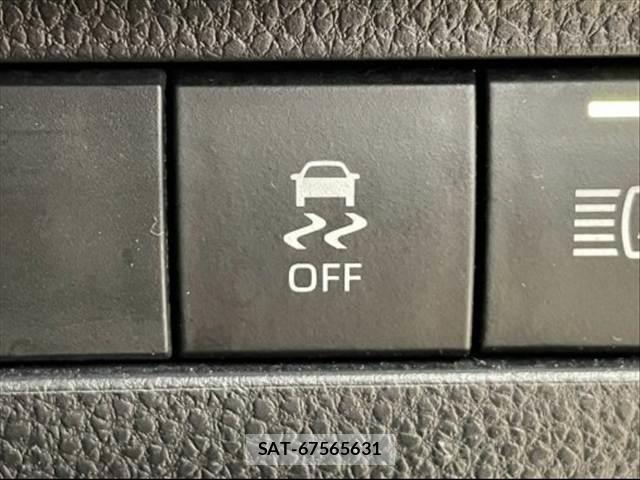Toyota HARRIER 2023-06 8344338-6