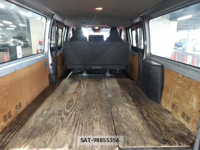 Toyota HIACE VAN 2020-11 8342797-2