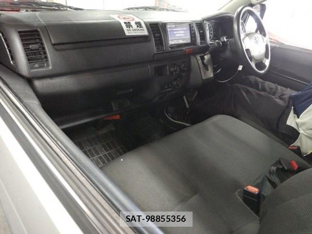 Toyota HIACE VAN 2020-11 8342797-3