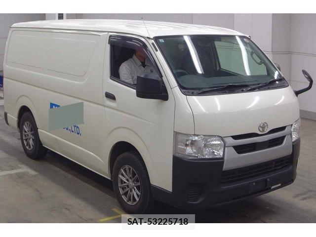 Toyota HIACE VAN 2021-10 8342800-0