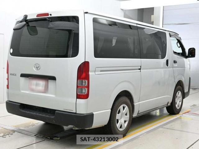 Toyota HIACE VAN 2021-07 8342803-1