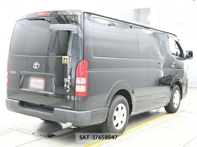Toyota HIACE VAN 2015-11 8342804-1
