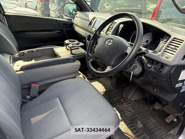 Toyota HIACE VAN 2007-06 8342815-3