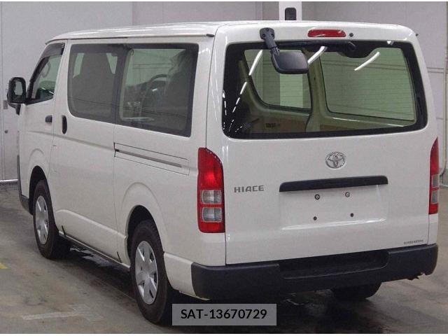 Toyota HIACE VAN 2023-06 8342817-1