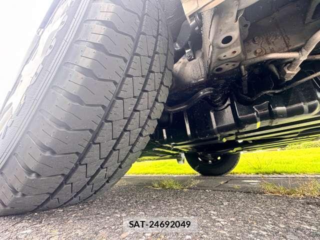 Toyota HIACE VAN 2006-07 8342897-13