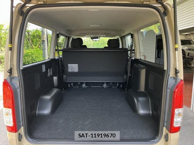 Toyota HIACE VAN 2024-06 8343224-6