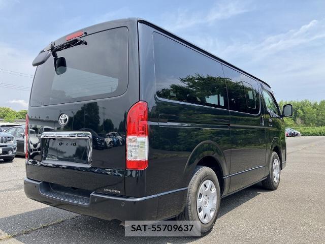 Toyota HIACE VAN 2021-08 8343229-1