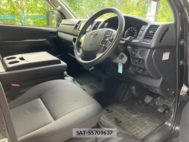 Toyota HIACE VAN 2021-08 8343229-4