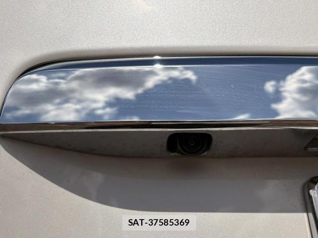 Toyota HIACE VAN 2022-04 8343429-14