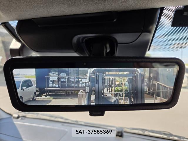 Toyota HIACE VAN 2022-04 8343429-5