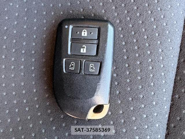 Toyota HIACE VAN 2022-04 8343429-6